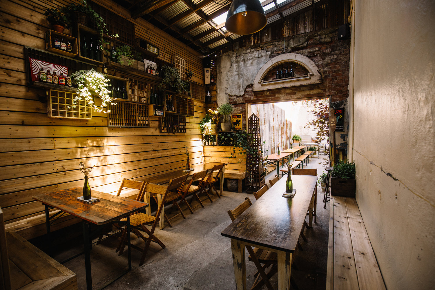 Bars Downtown Toronto Top 5 Choices Furnished Rentals Tirbnb