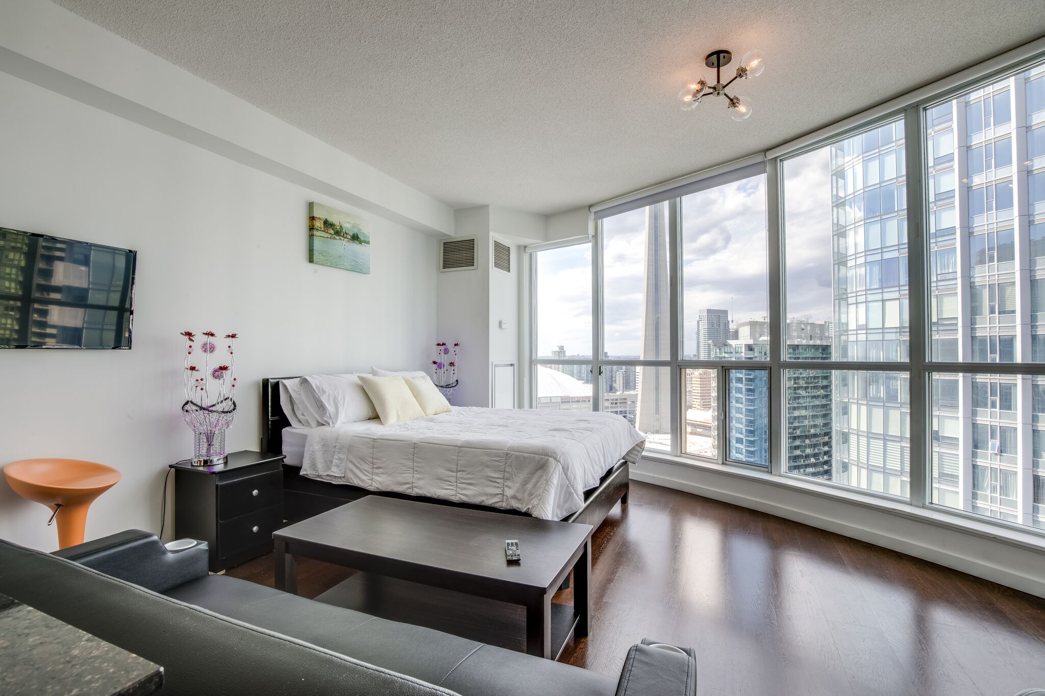 Toronto Studio Apartments Top 5 Choices in 2024