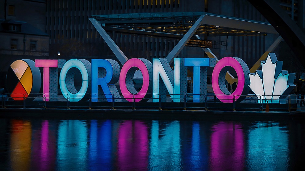 Nathan Phillips Square Events What to Do and Where to Stay? Tirbnb