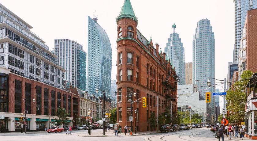 10 Things to Do in Yorkville Toronto: A Chic Cultural Hub  Tirbnb