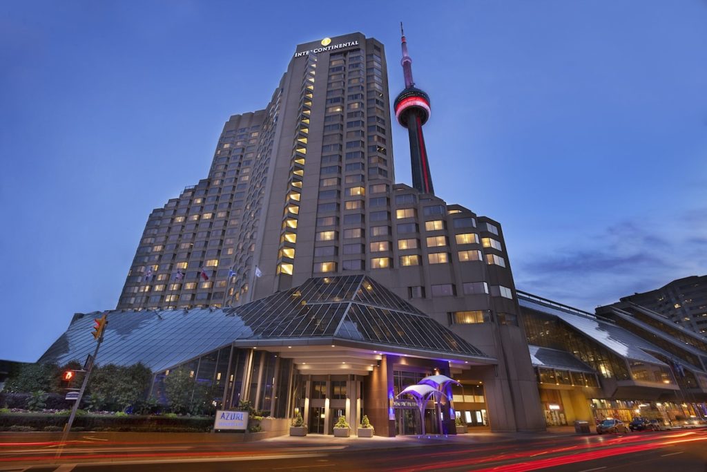 intercontinential hotel in Toronto with a view of CN Tower 